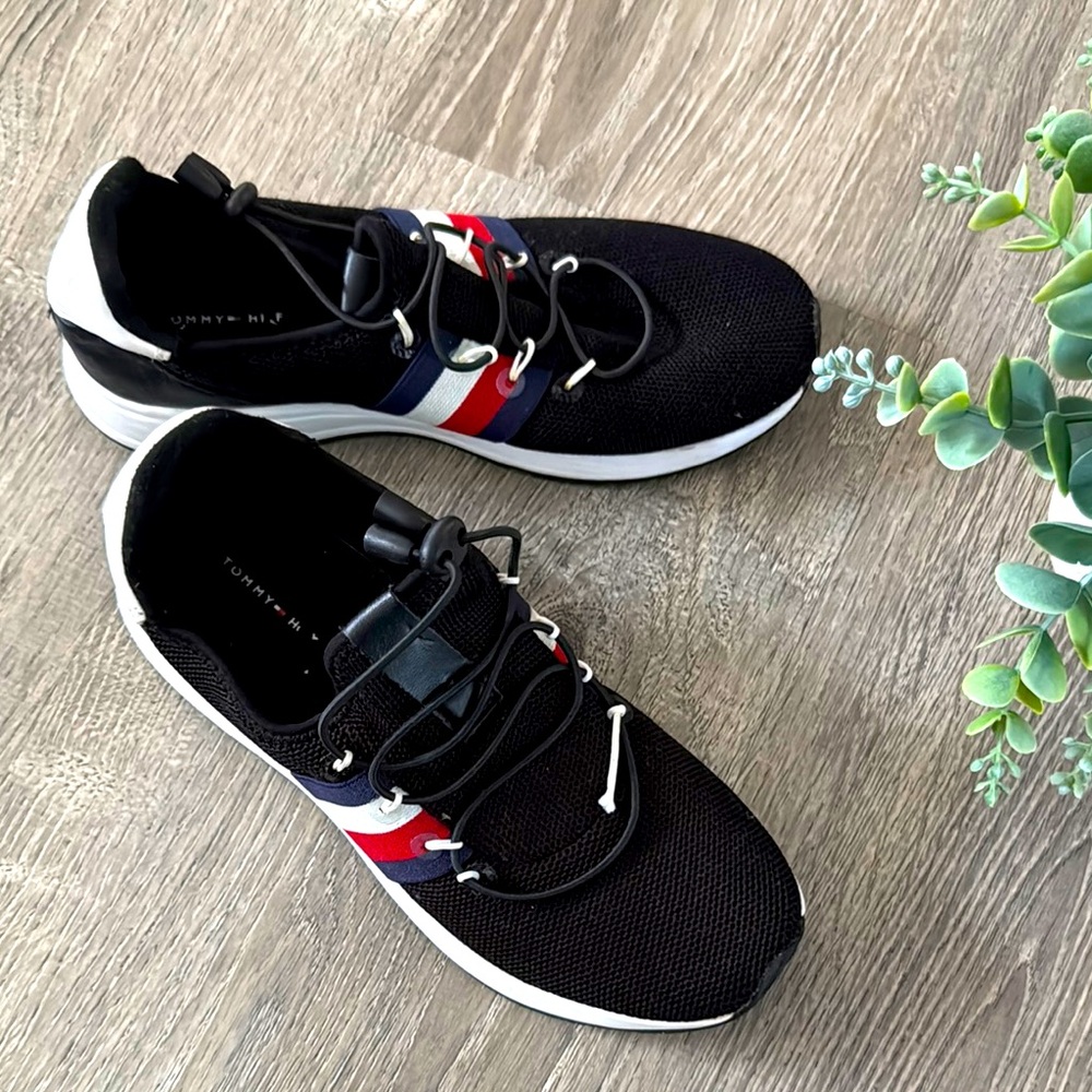 Tommy Hilfiger Men's Black Sneakers